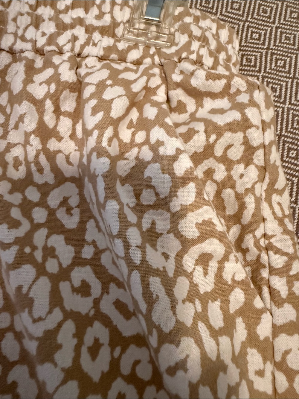 J Crew Beige and White Leopard Print Elastic Waist Pants size 6 - Picture 3 of 12